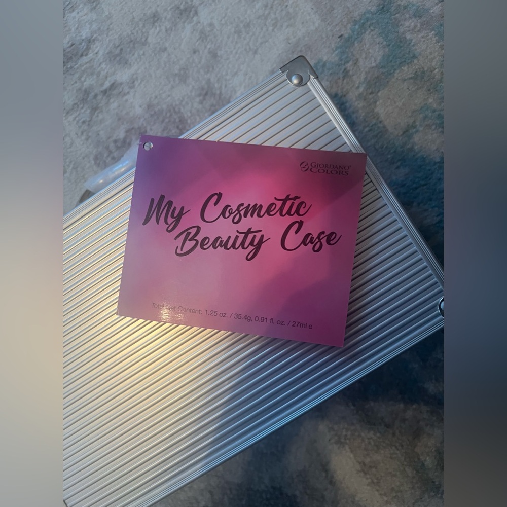 💗Makeup Case Bundle💗 - Picture 2 of 10